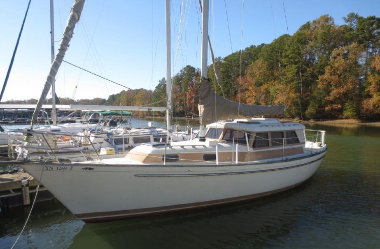 Pearson 36 Pilothouse